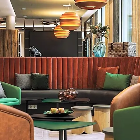 - The Niu, Hop By Ihg