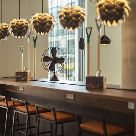 - The Niu, Hop By Ihg Отель Форххайм