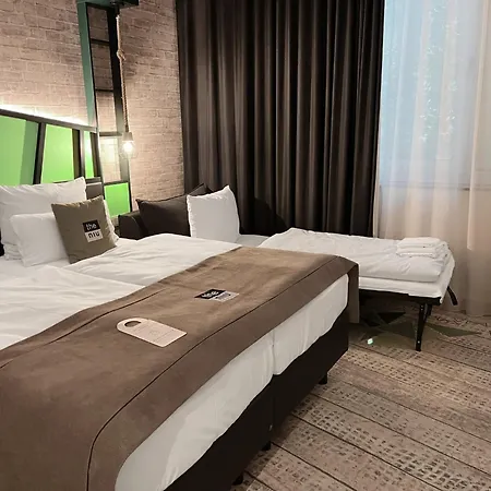 - The Niu, Hop By Ihg 3* Форххайм