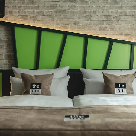 Отель - The Niu, Hop By Ihg