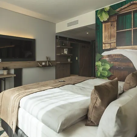 - The Niu, Hop By Ihg